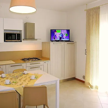 Bosco Dell'Impero Nettuno Apartment Bibione Exterior photo