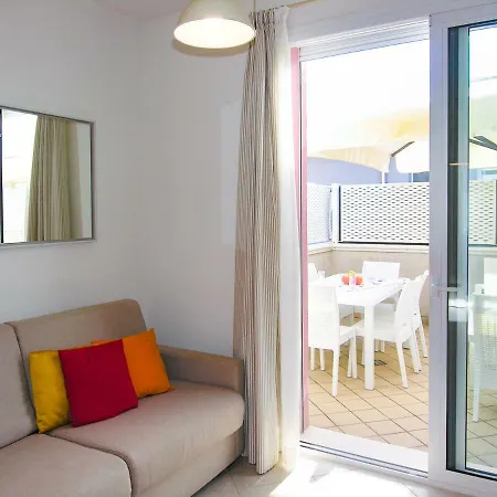 Bosco Dell'Impero Nettuno Apartment Bibione Exterior photo